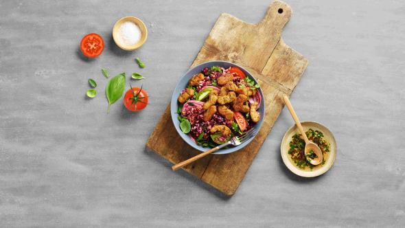 Salotos su file gabaliukais